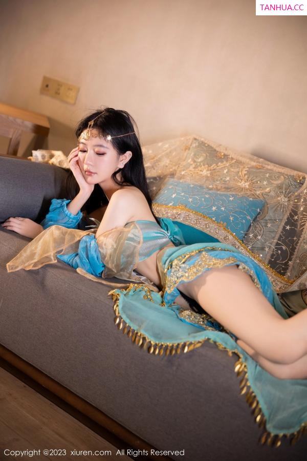   [XiuRen]高清写真图 2023.10.07 No.7469 幼幼 西域舞娘 美腿第46张图片